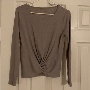 Zella front knot long sleeved shirt